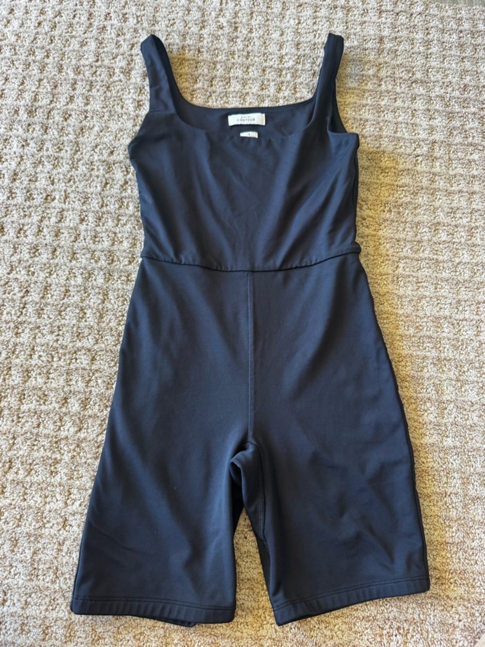 Aritzia Aritizia Babaton Contour Squareneck Romper size Small